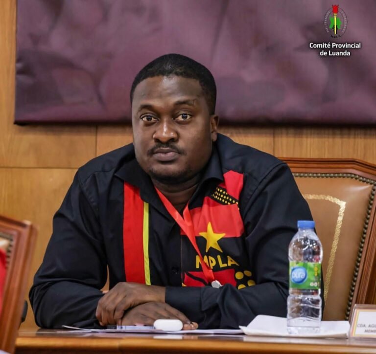 Aguinaldo Oliveira Marimbondo do MPLA
